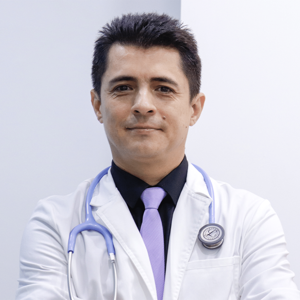 Dr david carlier medicina holistica alternativa turismo medico medellin 1024x1024 1